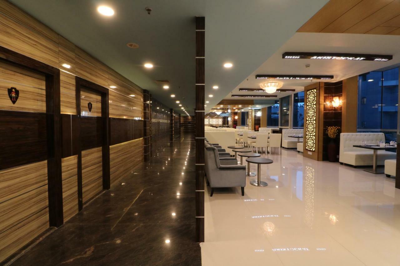 Aristocrat Hotel Kolkata Luaran gambar